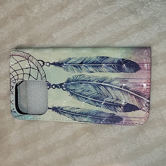 Phone case - Picture 3 of 6